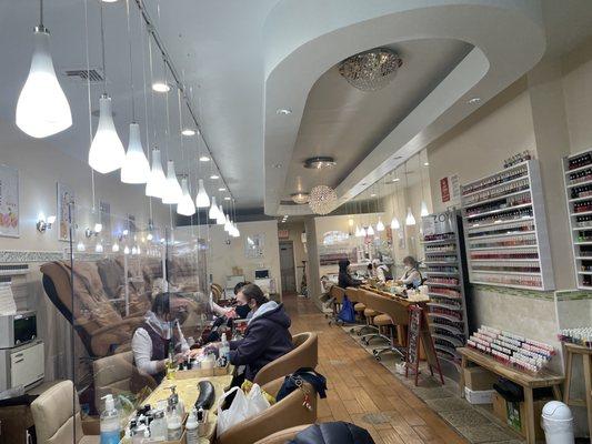 New Bella Nail & Spa