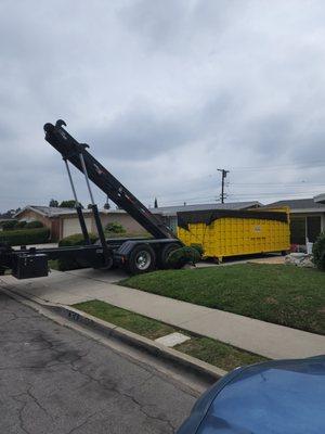 Rolos Disposal Services