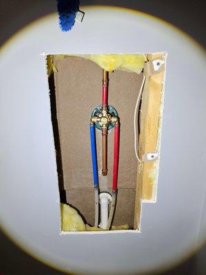 Clean Tub and shower faucet replacement