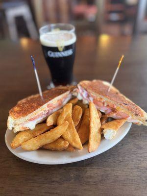 BD Riley's Irish Pub at Mueller