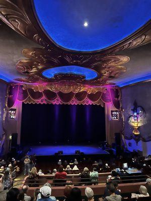 Crest Theatre
