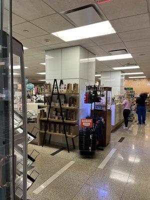 Methodist Hospital Gift Shop