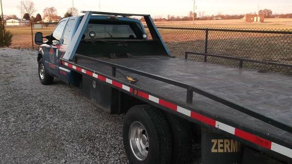 Landmark Towing & Recovery