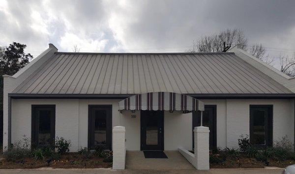 Salon Prism location