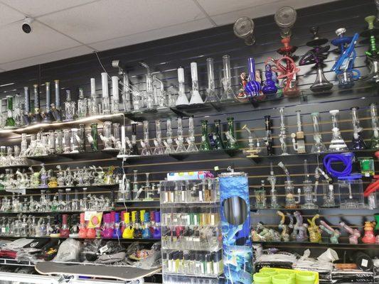 Tobacco World And Wireless