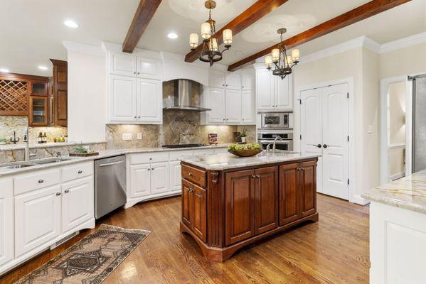 Maple Lake Kitchen