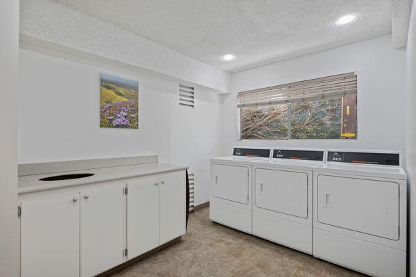 Villa Anza Apartments