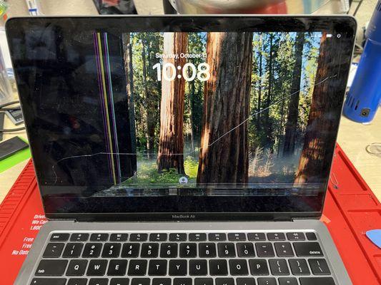 MacBook Air screen repair