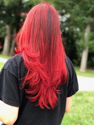 Keonnia Colors My Hair