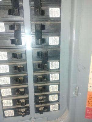 Tacia's Electrical Troubleshooting and Home Repairs