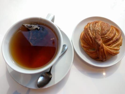 Cardamom bun and black tea.
