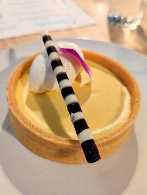 Passionfruit tart