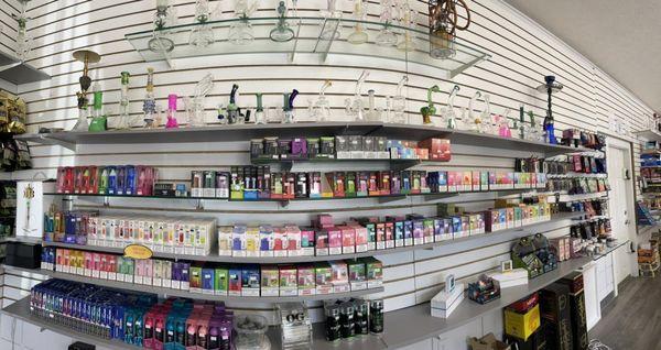 Aladdin Smoke Shop & Novelties