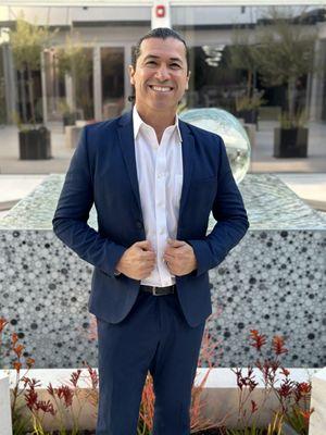 Meet Carlos, our Hair Transplant Specialist