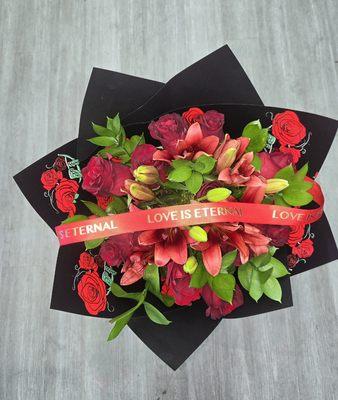 Myrtle Broadway Flowers