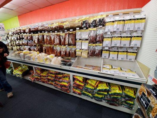 Super Save Discount Foods