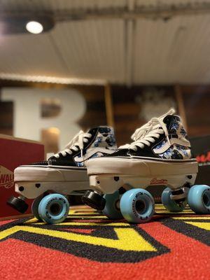 Custom vans, sure-grip avanti plates, sure-grip wheels and toe stops.