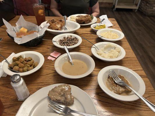 Same good old country food