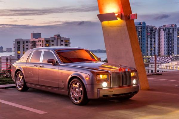 Airport Pick up or The perfect night out .