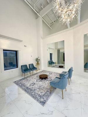 Breeze Bridal & Prom