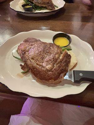 The Grocery Kitchen and Taproom