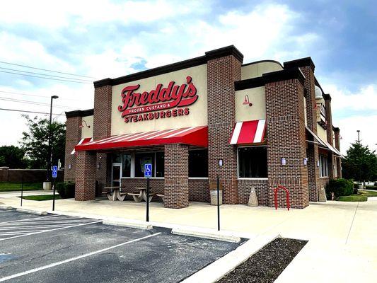 Freddy's Frozen Custard & Steakburgers