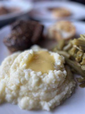 Mash, green beans n Filet