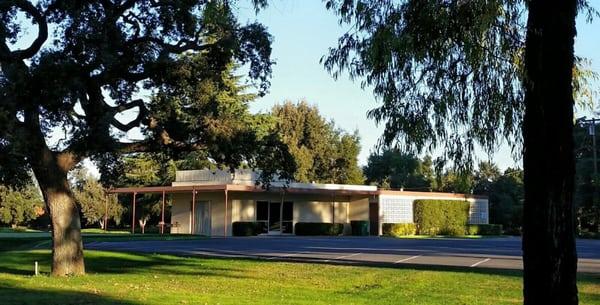 Oakmoore Golf Course