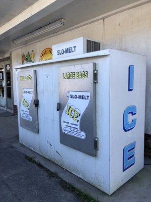 Pointe-Aux-Chenes Supermarket