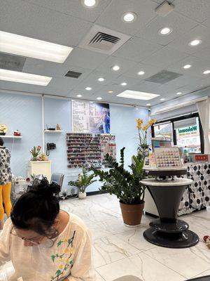 Angel Nails Salon & Spa