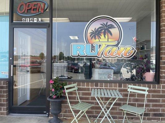 Come see us & get your tan on