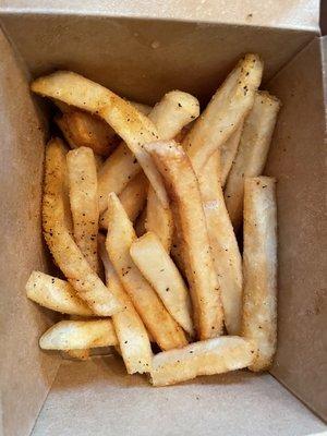 Seasoned fries...seasoning settled at the bottom but was there!