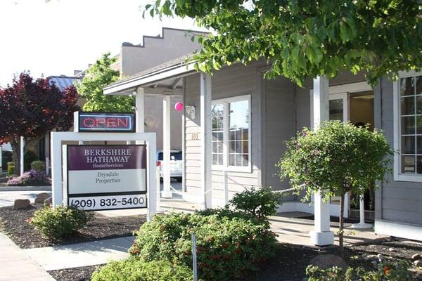 Berkshire Hathaway HomeServices Drysdale Properties