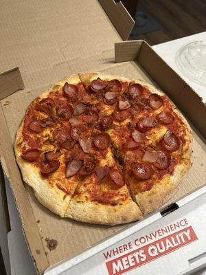 Pizza (don't like cheese...I'm not alone here)