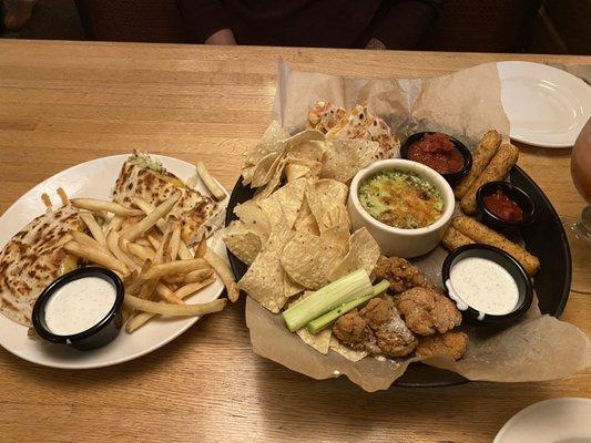 Applebee's Grill + Bar