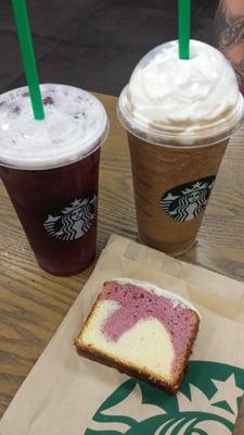 Unsweetened ice green tea with extra berries, mocha frap with two shots of expresso and a yummy swirl raspberry pound cake.