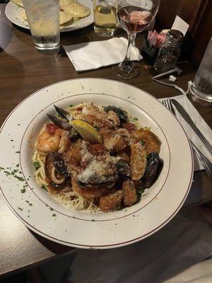 Zuppa di pesce: seafood pasta with scallops, shrimp, squid & mussels