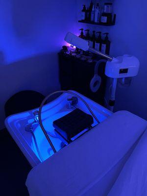 Black Swan Holistic Head Spa