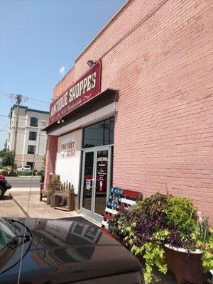 Antique Shoppes At 1100 Barksdale