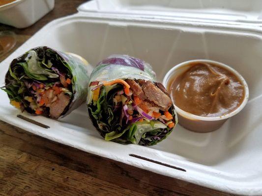 Spring Roll w/ Grilled Pork