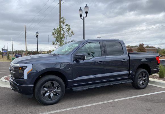Ford F150 Lightning from Landers Ford South