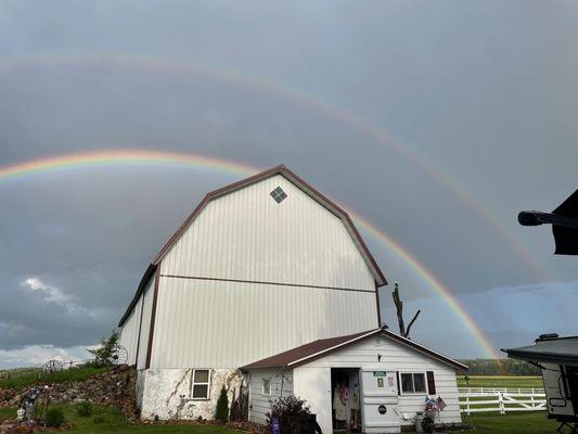 Family Ties Event Barn