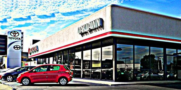 Oak Lawn Toyota