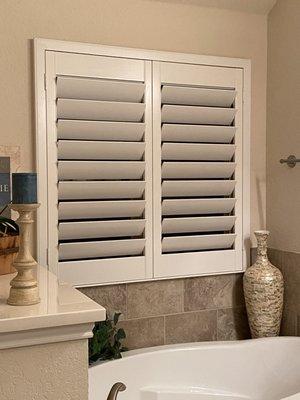 Raemarr Interior Shutters