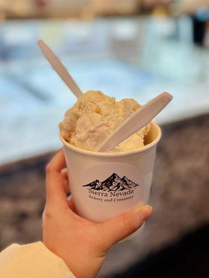 Weekly flavor: white chocolate marshmallow peppermint