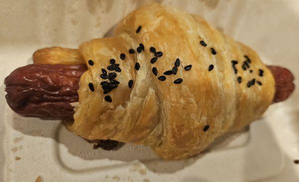 Croissant dog! Yessity yum!