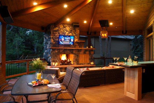 Rolling Ridge Deck Co