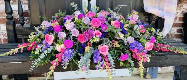 The Bloom Box Flowers and Gifts