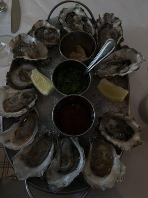 Fresh Oyster on the 1/2 Shell