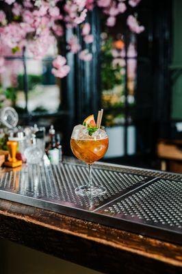 Residents Cafe & Bar